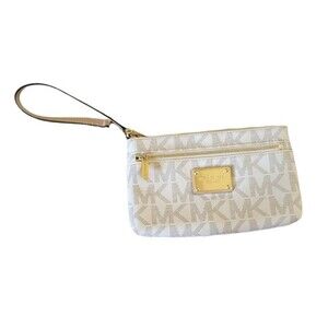 Michael Kors Women's Jet Set Large Wristlet Vanilla White Monogram